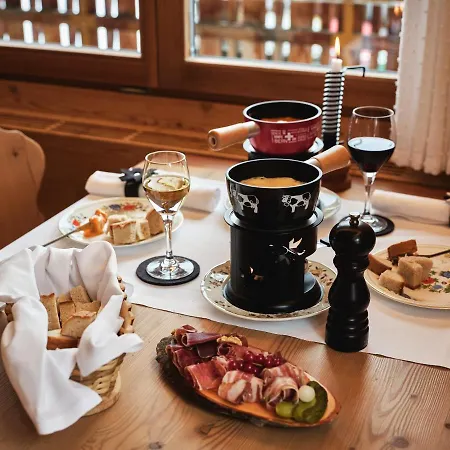 Edelweiss Blatten Loetschental Hotel 3*