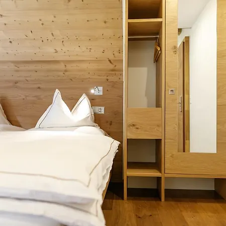 Edelweiss Blatten Loetschental Hotel Blatten (Lotschen)