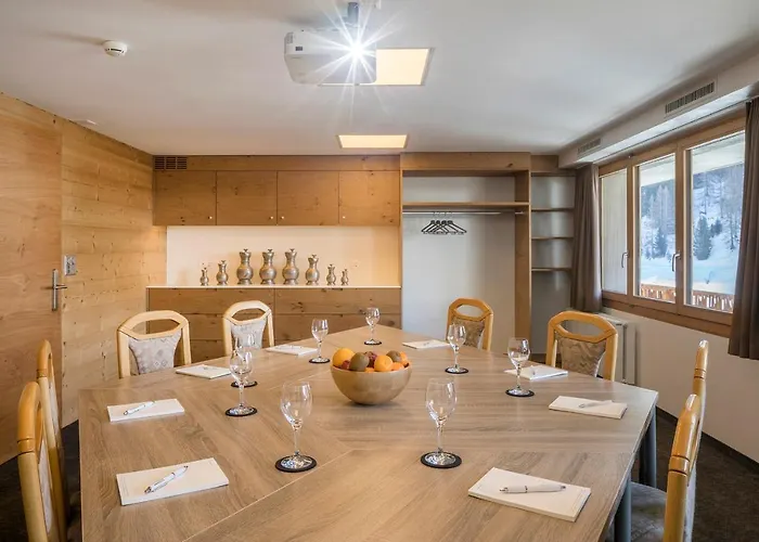 Hotel Edelweiss Blatten Loetschental 3*